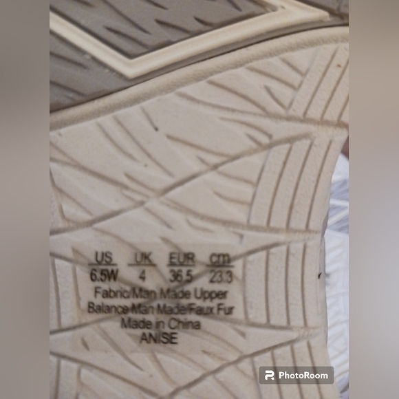 Ryka nylon camo faux fur surround fit slip on mules. Womens size 7.5 - Picture 5 of 7